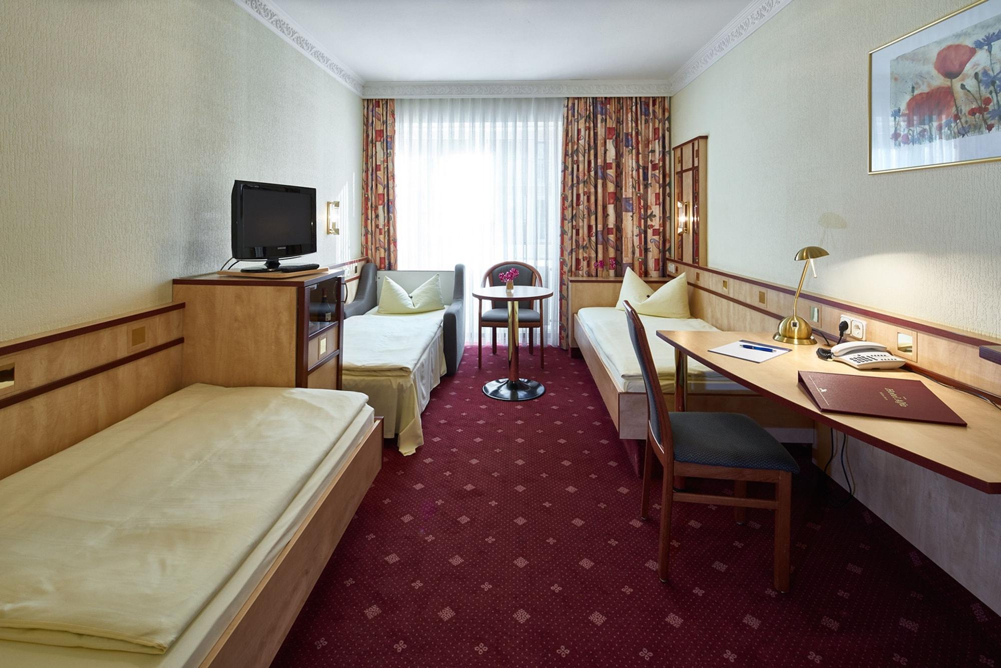 Hotel Alfa Zentrum Munchen Bagian luar foto