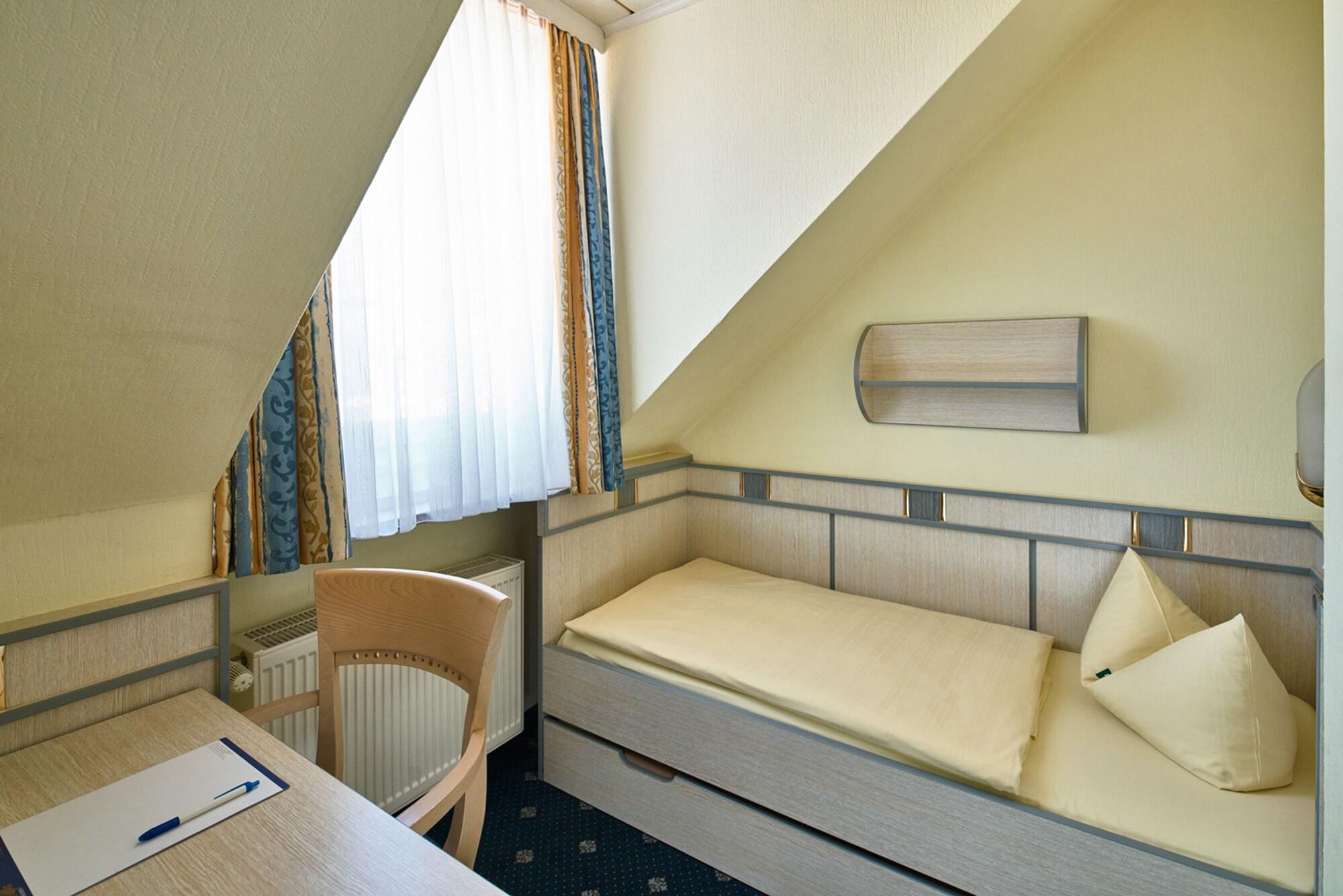 Hotel Alfa Zentrum Munchen Bagian luar foto