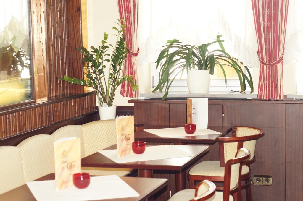 Hotel Alfa Zentrum Munchen Bagian luar foto